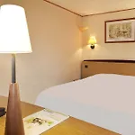 Campanile Sud - Dammarie Les Lys Hotel