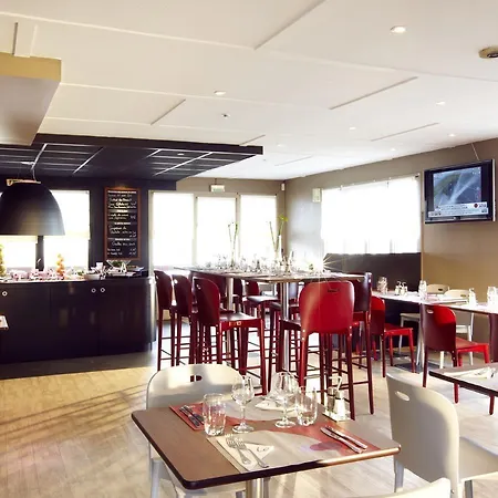 Campanile Sud - Dammarie Les Lys 3* Melun
