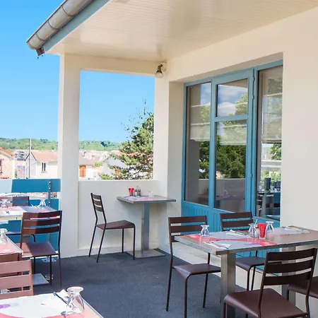 Campanile Sud - Dammarie Les Lys Hotel 3*