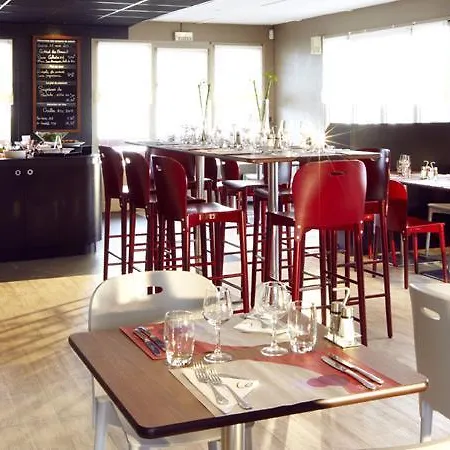 Campanile Sud - Dammarie Les Lys 3* Melun