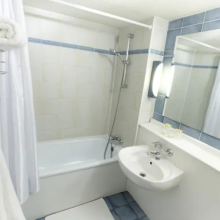 Campanile Sud - Dammarie Les Lys 3* Melun