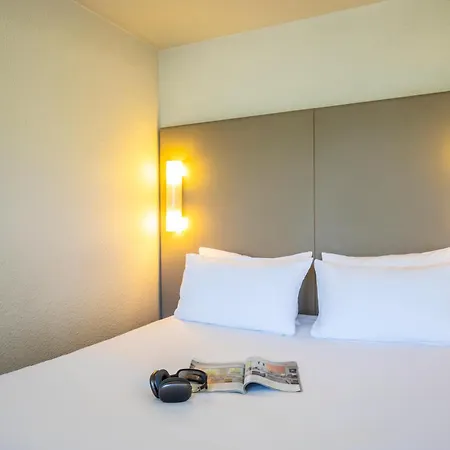 Campanile Sud - Dammarie Les Lys 3* Melun