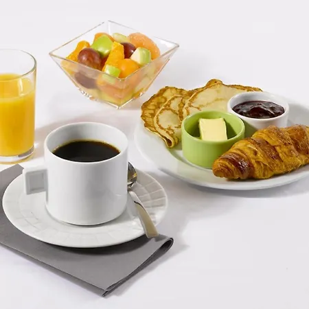 Campanile Sud - Dammarie Les Lys Hotel 3*