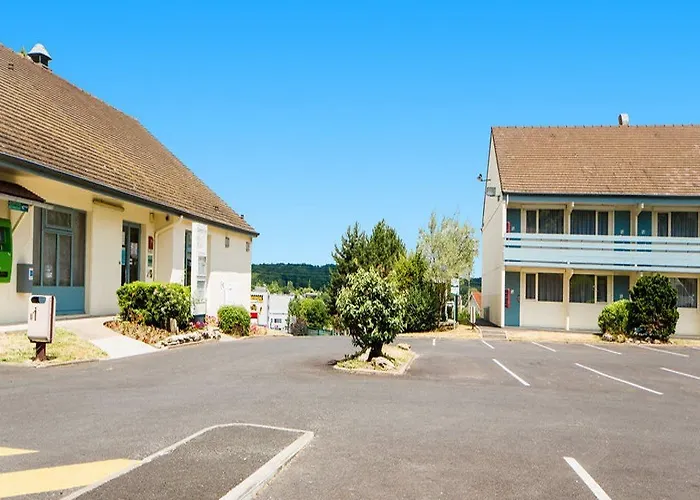 Отель Campanile Sud - Dammarie Les Lys 3*